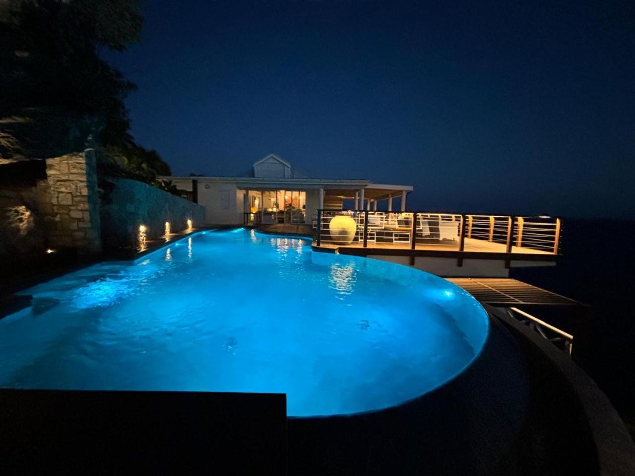 Dolcevita Cliff Private Resort By Klabhouse - Adults Only English Harbour 外观 照片