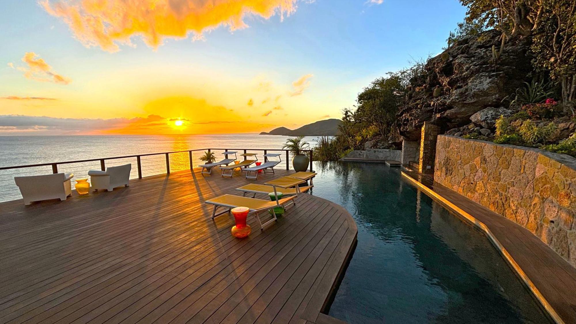 Dolcevita Cliff Private Resort By Klabhouse - Adults Only English Harbour 外观 照片
